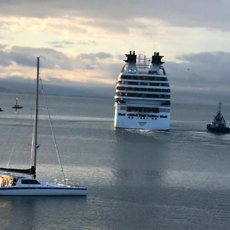 Waterfront Bliss Hotell Nelson Exteriör bild